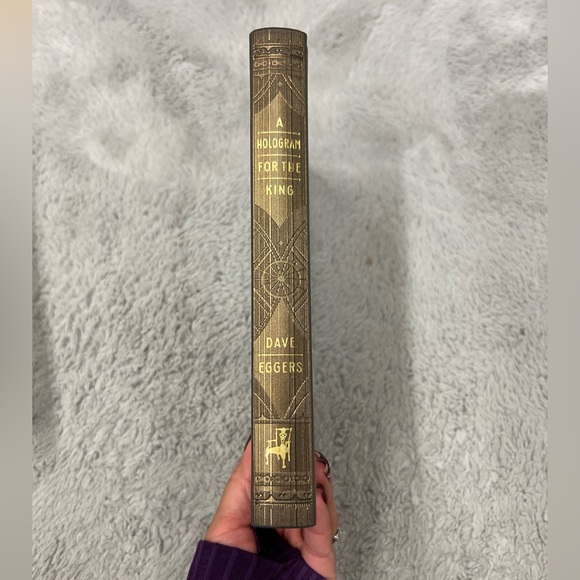 A Hologram for the King by Dave Eggers - Picture 3 of 6